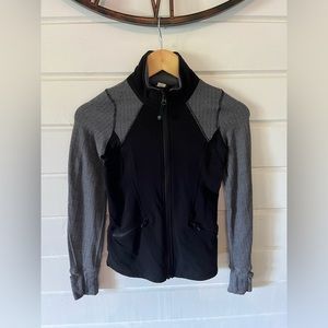 *SOLD* Iviva full zip sweater